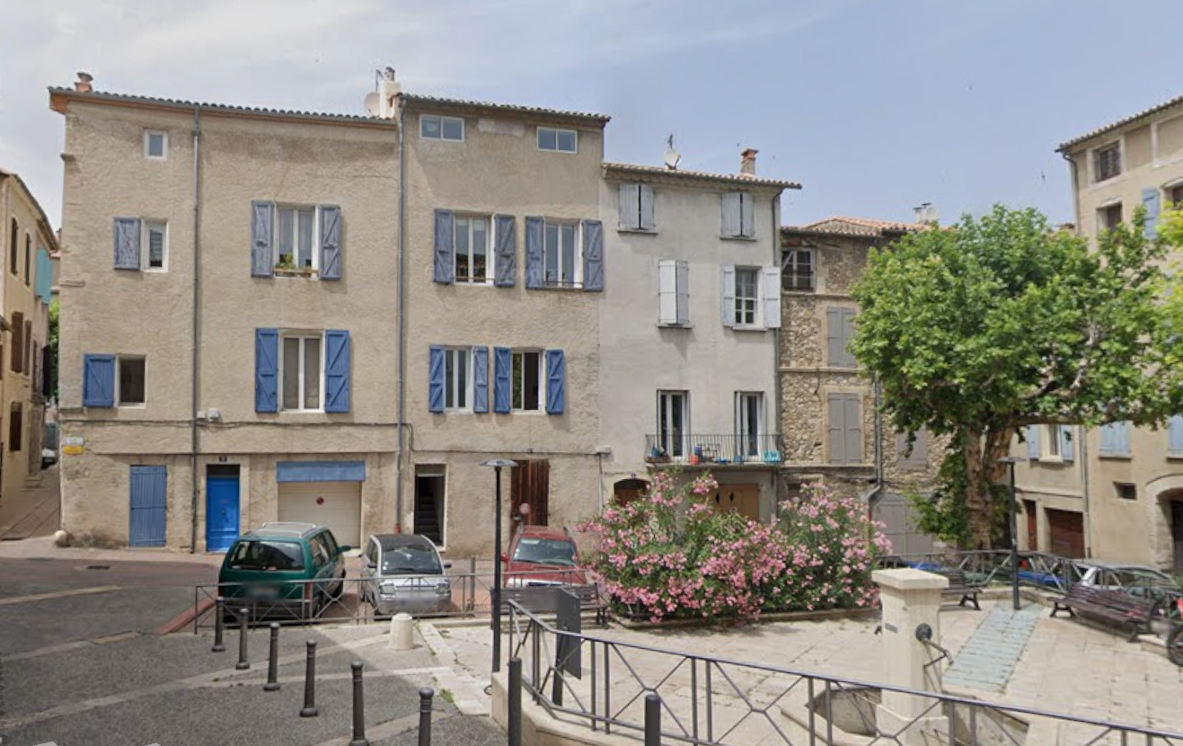 Bien neuf  : PLACE DES ORMEAUX