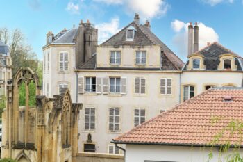 Bien neuf  : METZ : Marchant