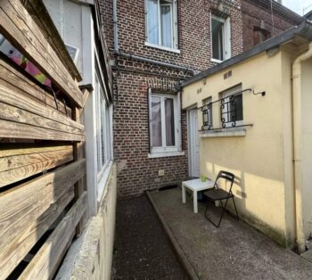 Bien neuf  : RUE D&rsquo;ELBEUF
