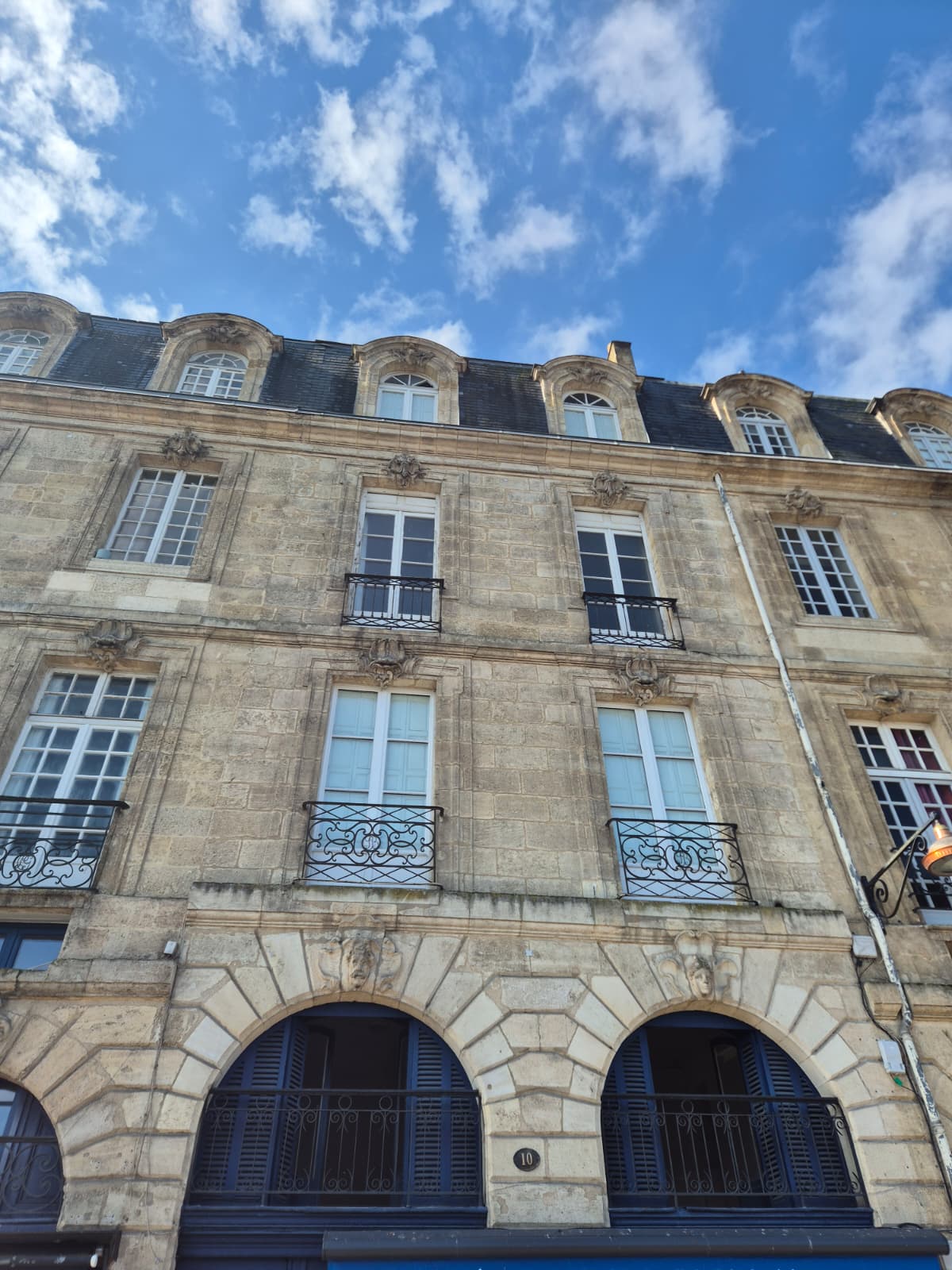 Bien neuf  : QUAI DES SALINIÈRES